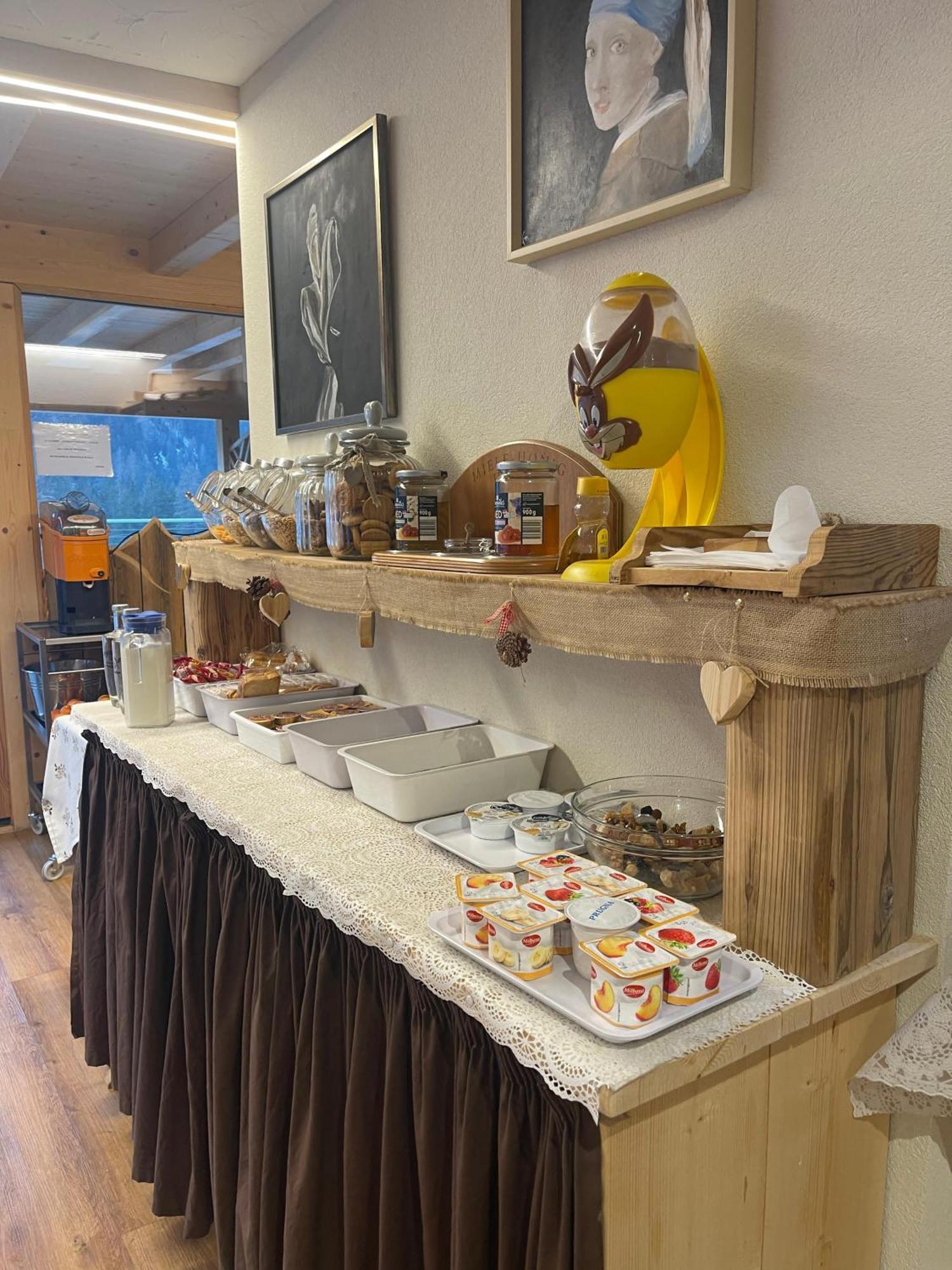 Chalet Valeruz カナツェーイ エクステリア 写真